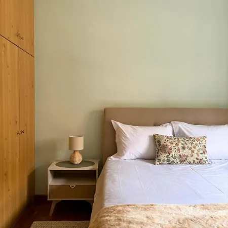 Chimpanzee Forest House Holiday home Karpenisi